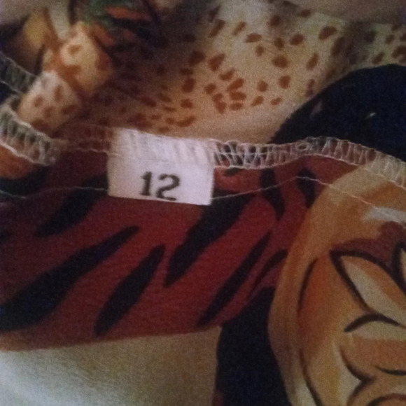 I.B. Diffusion Baroque Style Beaded Collar Button Front Silk Safari Blouse Sz 12 - Picture 8 of 9